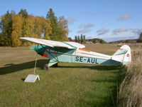 SE-AUL @ FROLUNDA K - Piper Cub J3C-65 Cub