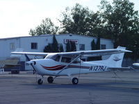 N137RJ photo, click to enlarge