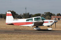 VH-BKX @ YTEM - YTEM - by Nick Dean
