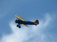 N68809 - over  Hawk Hill - by Tom  Reynolds