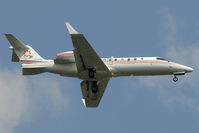 VH-PFS @ WSSS - Private on final runway 20R - by Frikkie