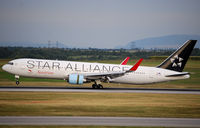OE-LAY @ LOWW - Austrian Airlines Boeing 767-300ER