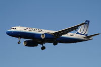 N472UA @ KORD - Airbus A320