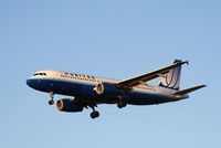 N496UA @ KORD - Airbus A320