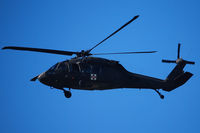 86-24541 @ LOWW - USAF Black Hawk