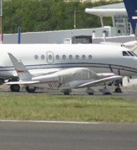 N16253 @ TNCM - Park next to the big boys.