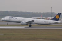 D-AISR @ VIE - Lufthansa Airbus A321-231