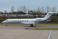 CS-DKG @ EGGW - Netjets G550 at Luton - by Terry Fletcher