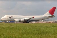 JA8082 @ EGLL - Lining up for take off on runway 27L. Good to see a Boeing 747 instead of the usual Boeing 777s. Operated by JAL - Japan Airlines. - by Glyn Charles Jones