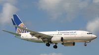 N33714 @ TNCM - Continental landing at tncm
