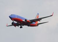 N925WN @ TPA - Southwest 737-700 - by Florida Metal