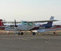 N5285L @ TTN - This trainer belongs to the Mercer County Community College.  It is seen at nearby Trenton - Mercer County Airport (TTN). - by Daniel L. Berek