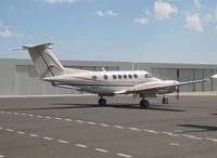 VH-ITH @ YMEN - Beech KingAir B200