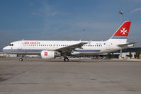 9H-AEO @ VIE - Air Malta Airbus A320
