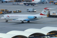 OE-LVE @ VIE - Austrian arrows Fokker 100 - by Chris J
