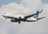 N73259 @ TPA - Continental 737-800
