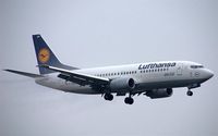 D-ABEP @ EDDH - Lufthansa´s NAUMBURG shortly after getting sight on runway 32 - by Holger Zengler