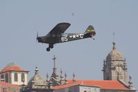 HB-OER - Red Bull Air Race Porto-	Piper J-3C-65 Cub - by Delta Kilo