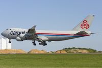 LX-KCV @ ELLX - moments prior touchdown - by FBE