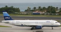 N633JB @ TNCM - Taxing up the the holding point A befor departing back to the usa - by Daniel Jef