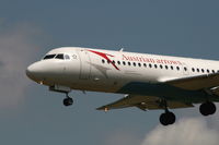 OE-LFI @ EBBR - flight OS367 is descending to rwy 25L