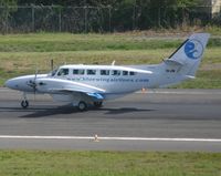 VH-JVN @ TNCM - Just arive at tncm