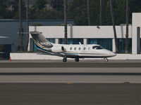 N442FL @ KSMO - N442FL taxiing - by Torsten Hoff