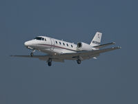N238SM @ KSMO - N238SM is forced to declare a missed approach after the tower permits NC53178 to land with N238SM on final - by Torsten Hoff