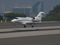 N945QS @ KSMO - N945QS arriving on RWY 21 - by Torsten Hoff