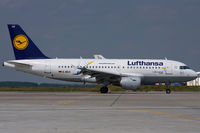 D-AILU @ UUDD - Lufthansa