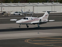 N261DC @ KSMO - N261DC arriving on RWY 21 - by Torsten Hoff