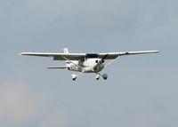 N5253Q @ DTN - Landing on 14 at the Shreveport Downtown airport. - by paulp