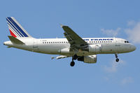 F-GRHN @ EGLL - Short final to 09L at Heathrow. - by MikeP