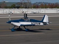 N206HW @ KSMO - N206HW taxiing - by Torsten Hoff