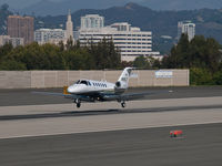 N25LZ @ KSMO - N25LZ arriving on RWY 21 - by Torsten Hoff