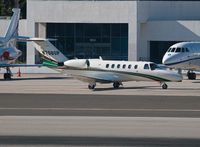 N708GP @ KSMO - N708GP taxiing - by Torsten Hoff
