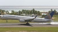 N13110 @ TNCM - continental landing at tncm