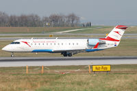 OE-LCK @ VIE - Austrian arrows Canadair Regional Jet CRJ200LR
