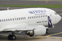 Z3-AAJ @ DUS - Skywings International Boeing 737-33A