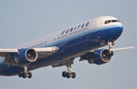 N662UA photo, click to enlarge