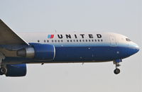 N662UA photo, click to enlarge