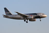 N532NK @ KORD - Spirit Airlines A319-132, NKS220 arriving from KRSW, short final 22R KORD. - by Mark Kalfas