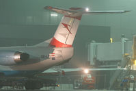 OE-LFJ @ VIE - Austrian Arrows Fokker 70