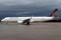 D-AEMB @ CGN - visitor - by Wolfgang Zilske