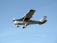 N4667L @ SZP - 1966 Cessna 172G SKYHAWK, Continental O-300-D 145 Hp six cylinder, on final Rwy 22 - by Doug Robertson
