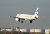 SX-DVY @ EBBR - Several seconds before landing on RWY 25L