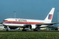 N602UA @ EHAM - take off for an other transatlantic flight