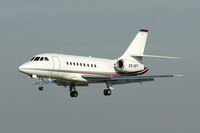 CS-DFF @ LOWL - Netjets Europe Dassault Falcon 2000EX to approach on RWY27 in LOWL/LNZ - by Janos Palvoelgyi