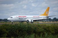 TC-SGE @ EHAM - Pegasus Boeing 737 - by Jan Lefers