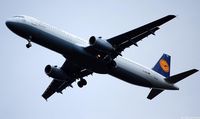 D-AISQ @ EDDF - Lufthansa Airbus A321 - by Jan Lefers